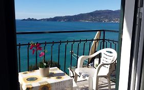 Vicino A Portofino E Alle Cinque Terre - Near Portofino And Cinque Terre